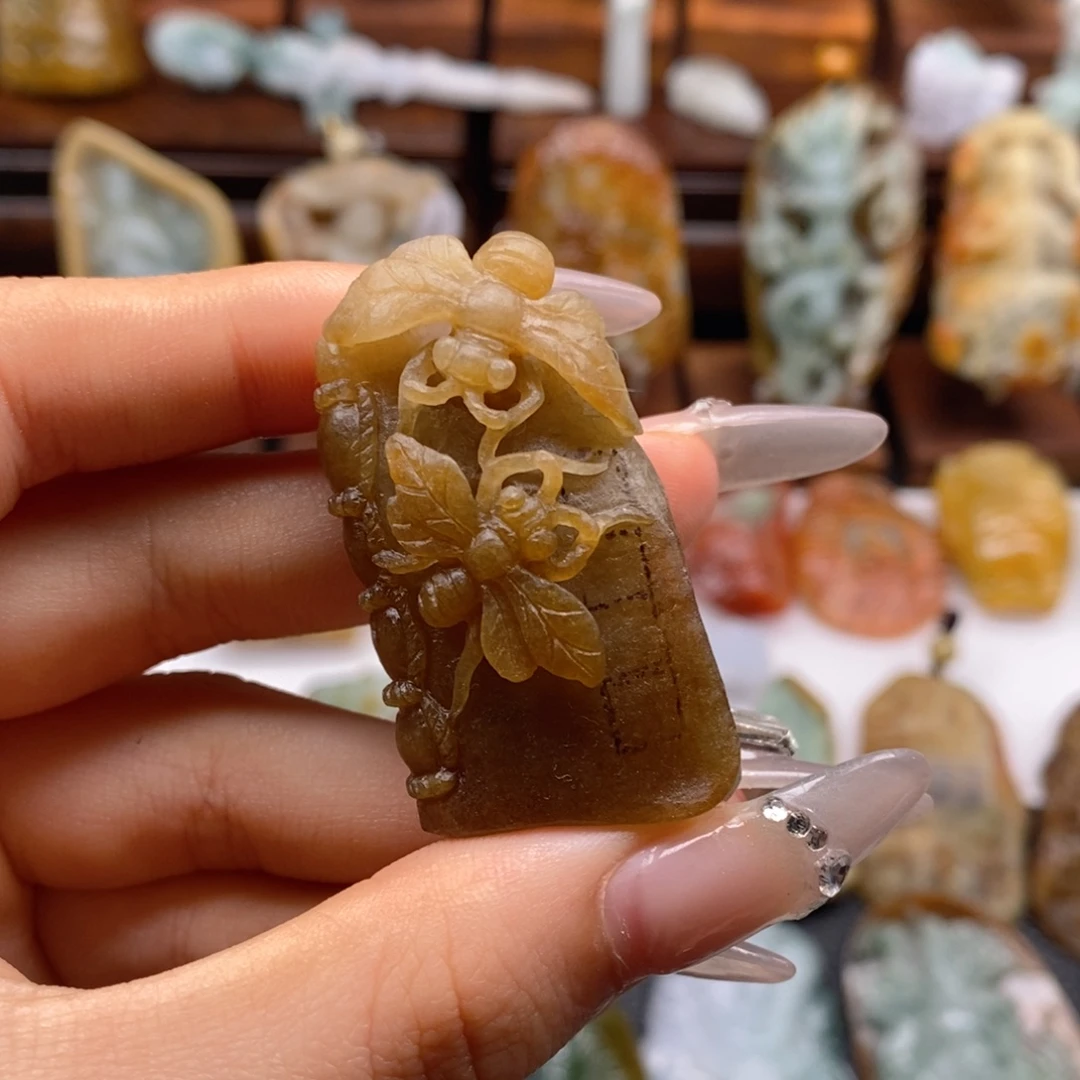 未镶嵌定制翡翠翡翠