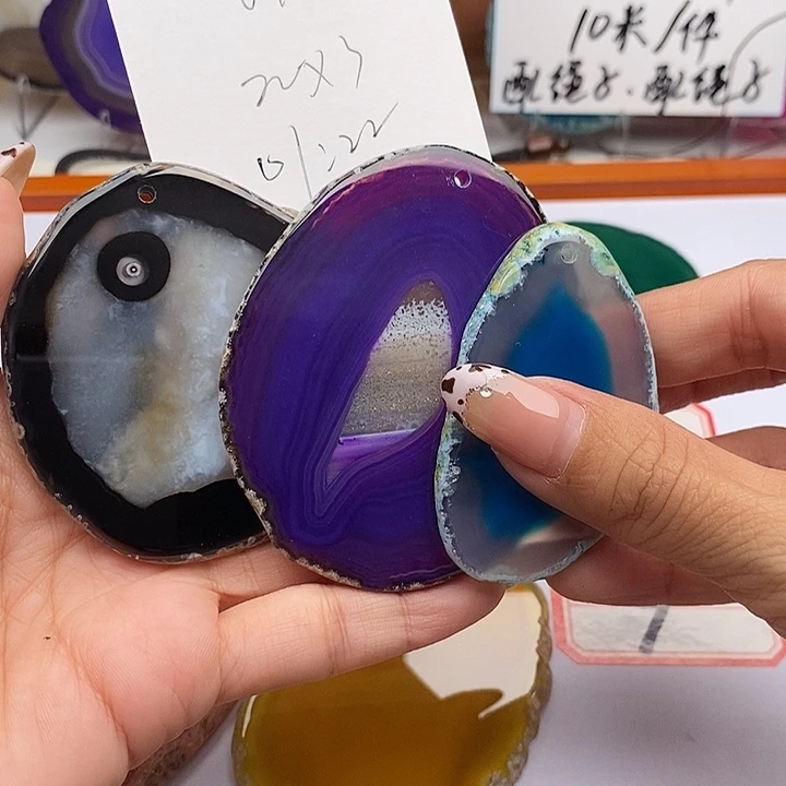 ಇ***࿐玛瑙/玉髓未镶嵌颈饰