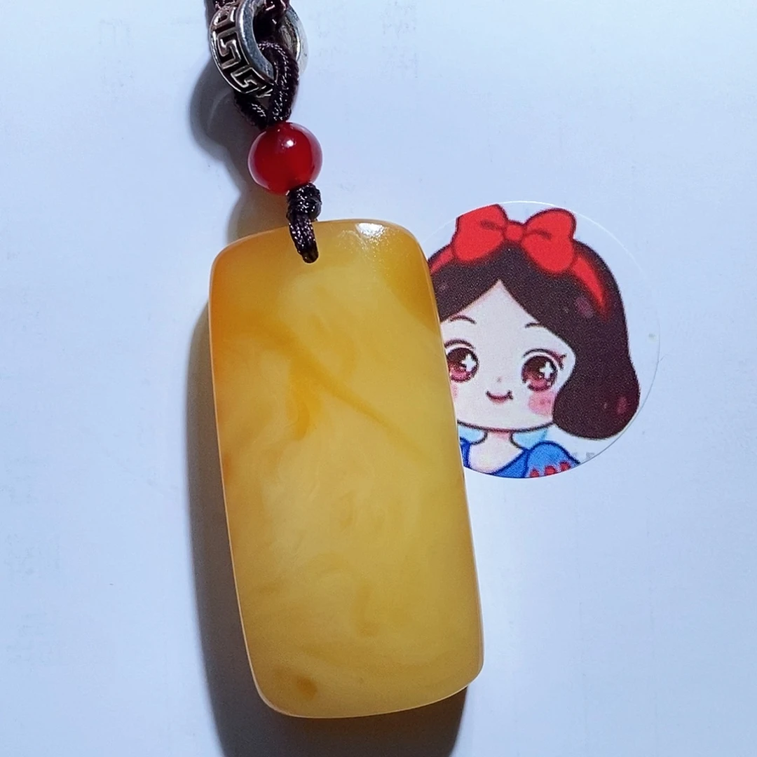 未镶嵌琥珀珠宝奇石
