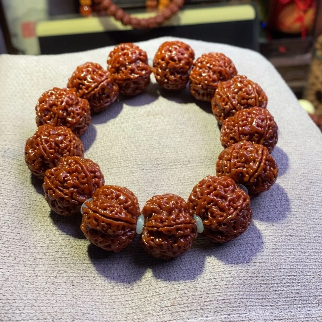 金刚菩提吊坠226肉玉华