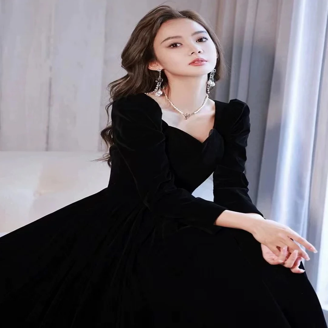 主播力推款加厚灯笼袖金丝绒梓梓家气质法式赫本风收腰显瘦连衣裙