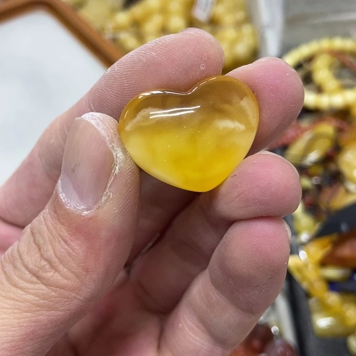 未镶嵌蜜蜡裸石吊坠
