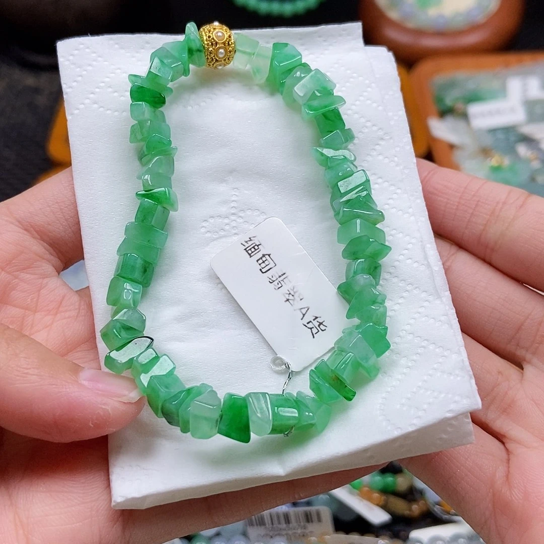 未镶嵌挂件翡翠闪