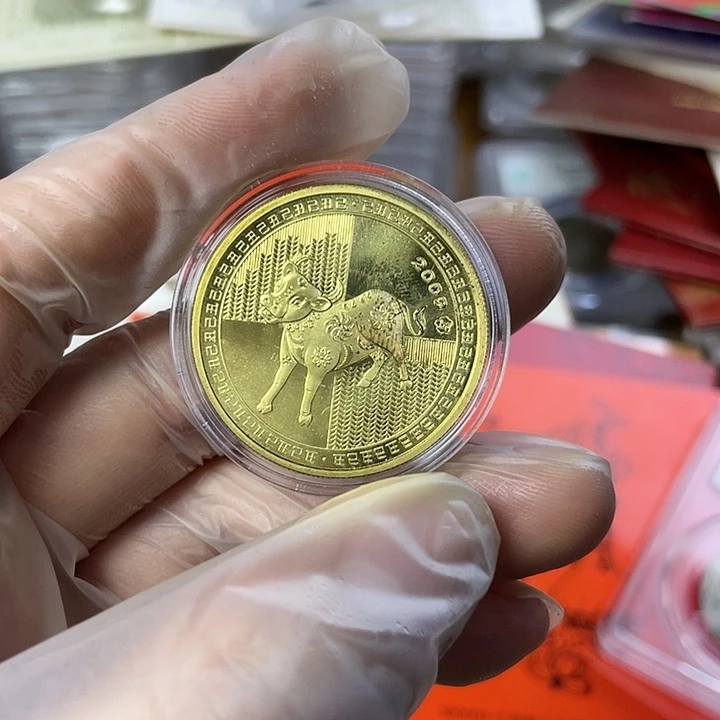 其他普通金属微氧化的生肖牛