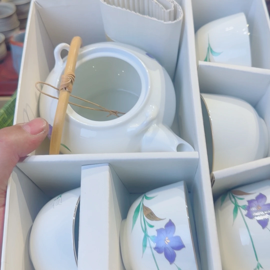 泡****瓷瓷器美术工艺品