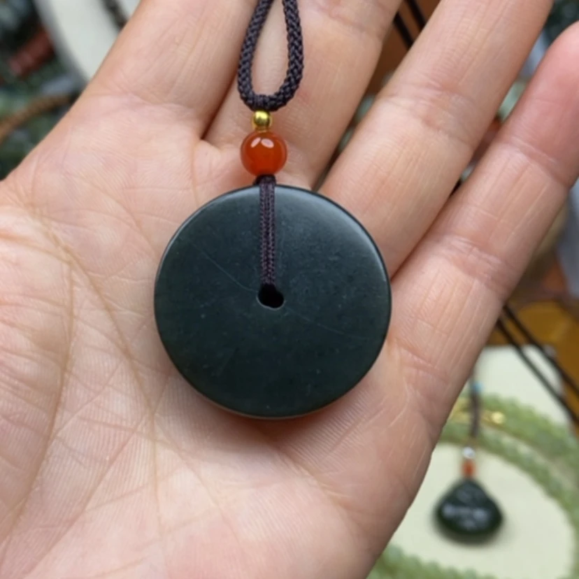 【闪购商品】未镶嵌岫岩河磨玉（透闪石质玉）挂件