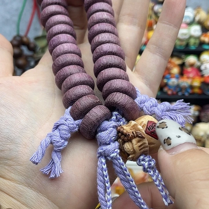 非金属手串配饰一起