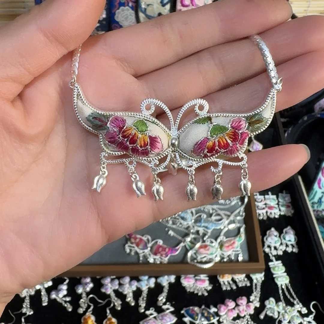 织绣民族风刺绣套链