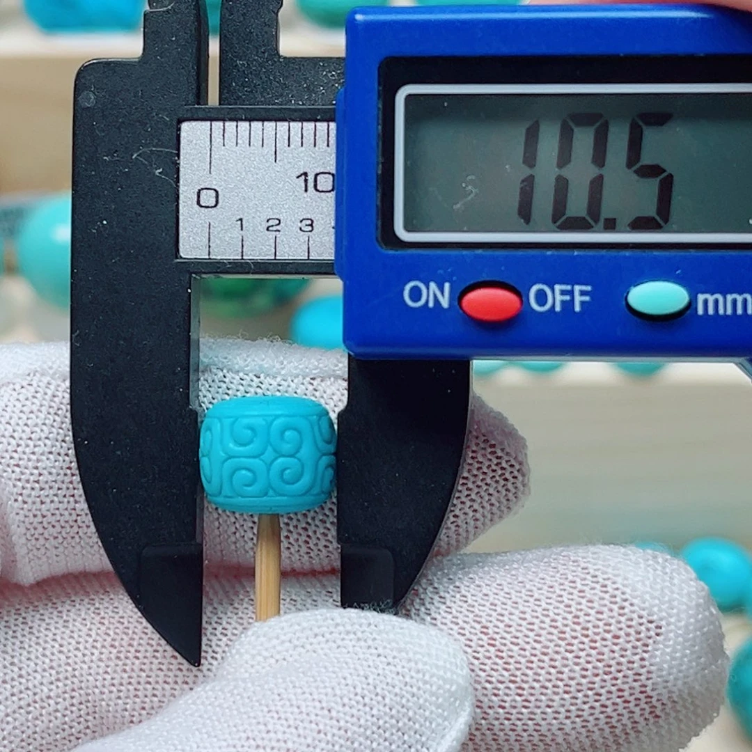 绿松石未镶嵌珠宝