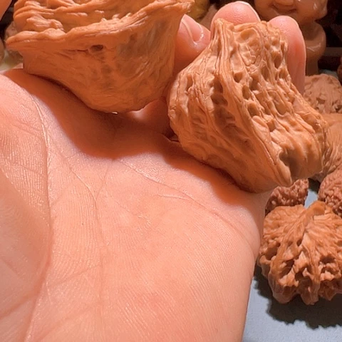 文玩核桃把件?****)鸟公子帽