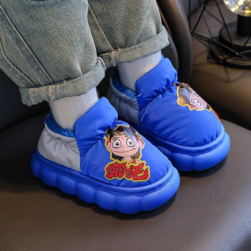 新款哪吒冬季儿童棉鞋男女童保暖加绒拖鞋防滑室内外包跟小孩棉靴
