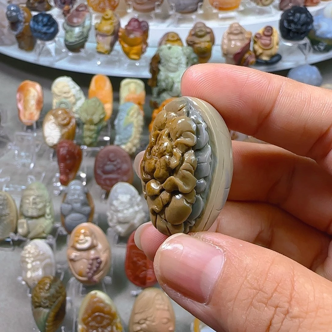 石英质玉吊坠未镶嵌天然阿拉善彩玉纯手工雕刻花开富贵吊坠