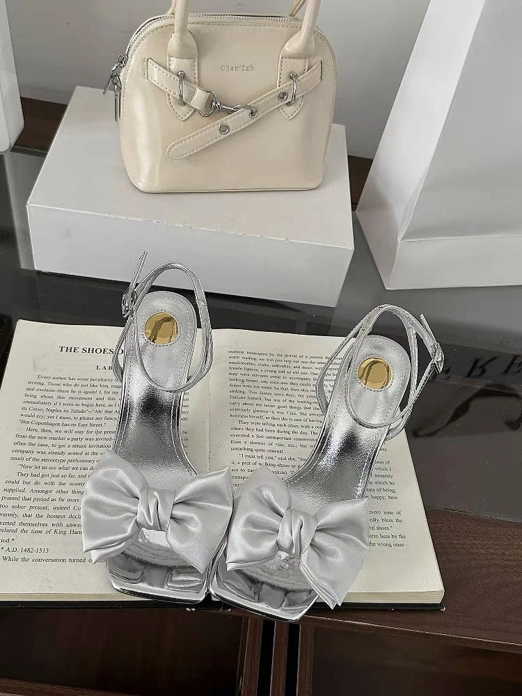 【断码清仓】扣带粗跟一字带凉鞋 欧若假日风高跟鞋 RQDD 1598-15