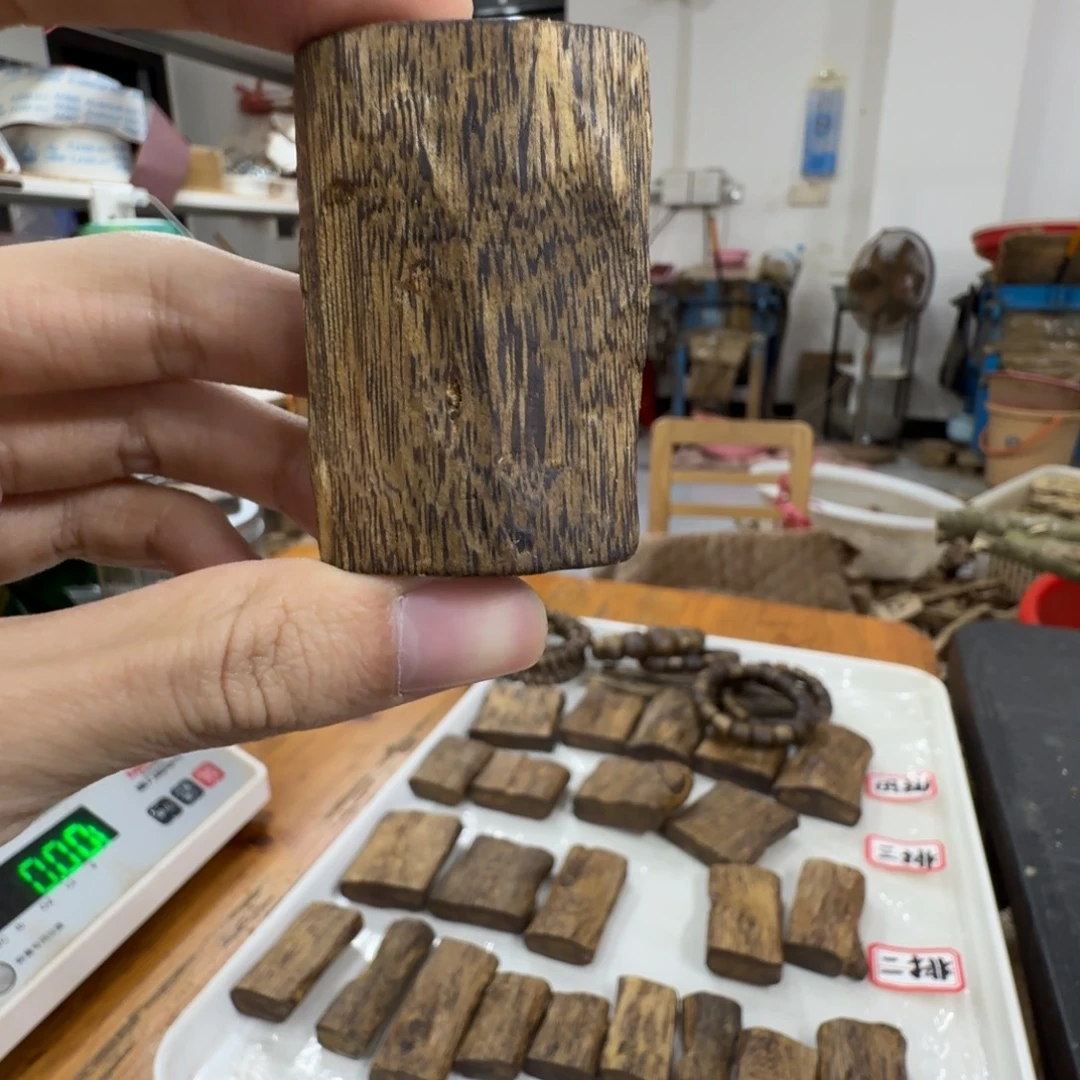 不***子线香沉香奇楠原木