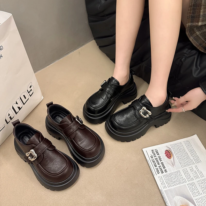 2025秋季新款鞋子百搭女款黑色单鞋小皮鞋厚底增高小个子乐福鞋女