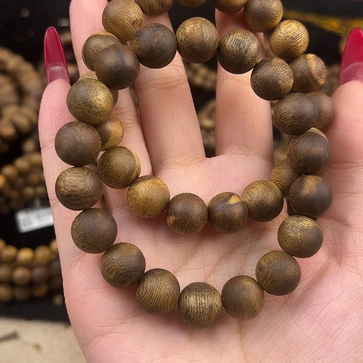 沉香手串棋楠沉香1.2mm多样性发一a2-jzqn07