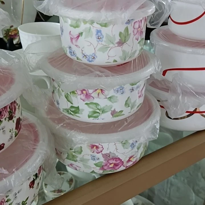 大碎花骨质瓷三件套保鲜碗