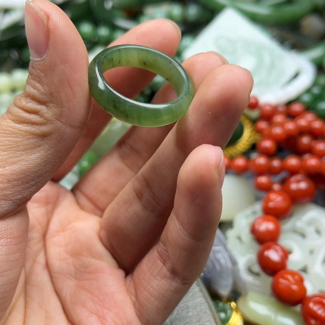 和田玉（碧玉）未镶嵌戒圈