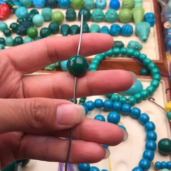 琉璃颈饰除**外精工圆珠