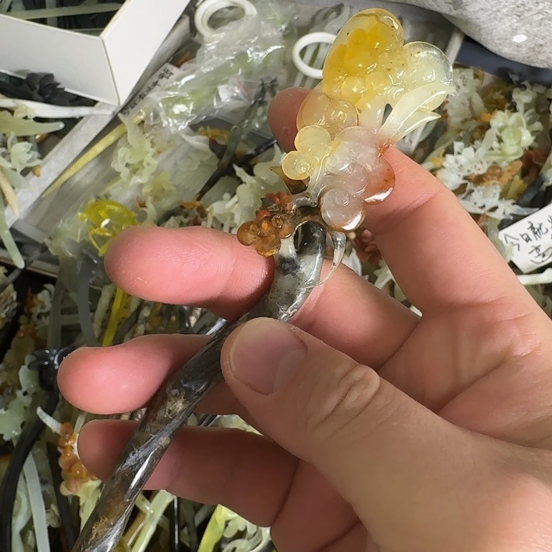 蛇纹石玉未镶嵌发饰