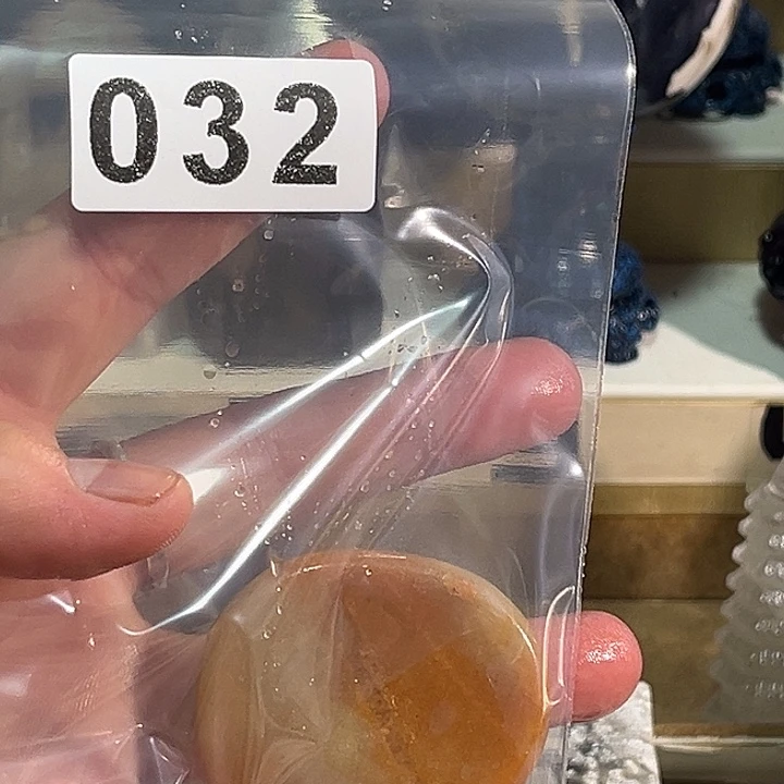 未镶嵌水晶大型摆件（非配饰）