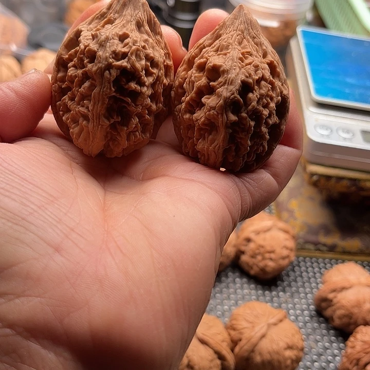 把件桃核全品达姑石边40肚43