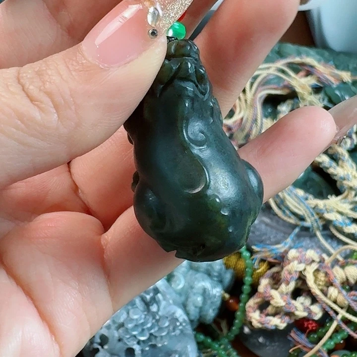 和田玉挂件未镶嵌