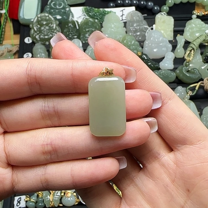颈饰银S925镶嵌和田玉