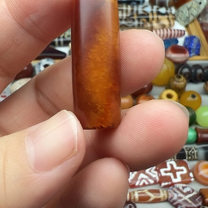 西***糖玛瑙/玉髓未镶嵌颈饰