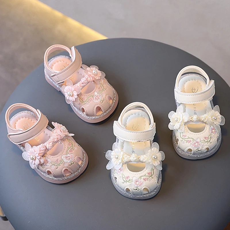 夏季女宝宝凉鞋儿童0一1-4岁夏女童公主鞋刺绣婴儿12个月软底鞋子