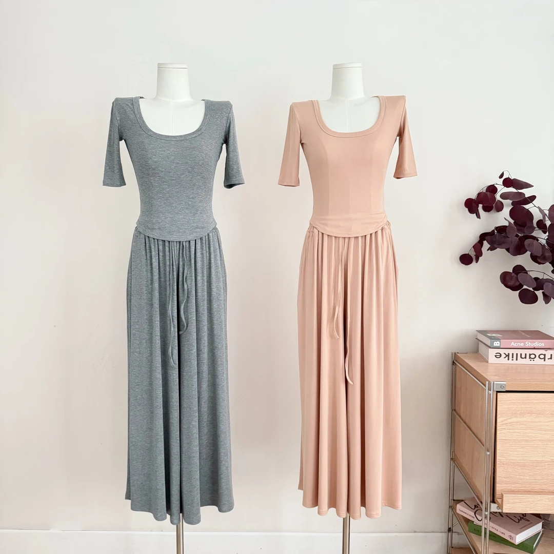 2025春季韩系圆领纯色修身短款T恤抽绳半身裙两件套套装裙