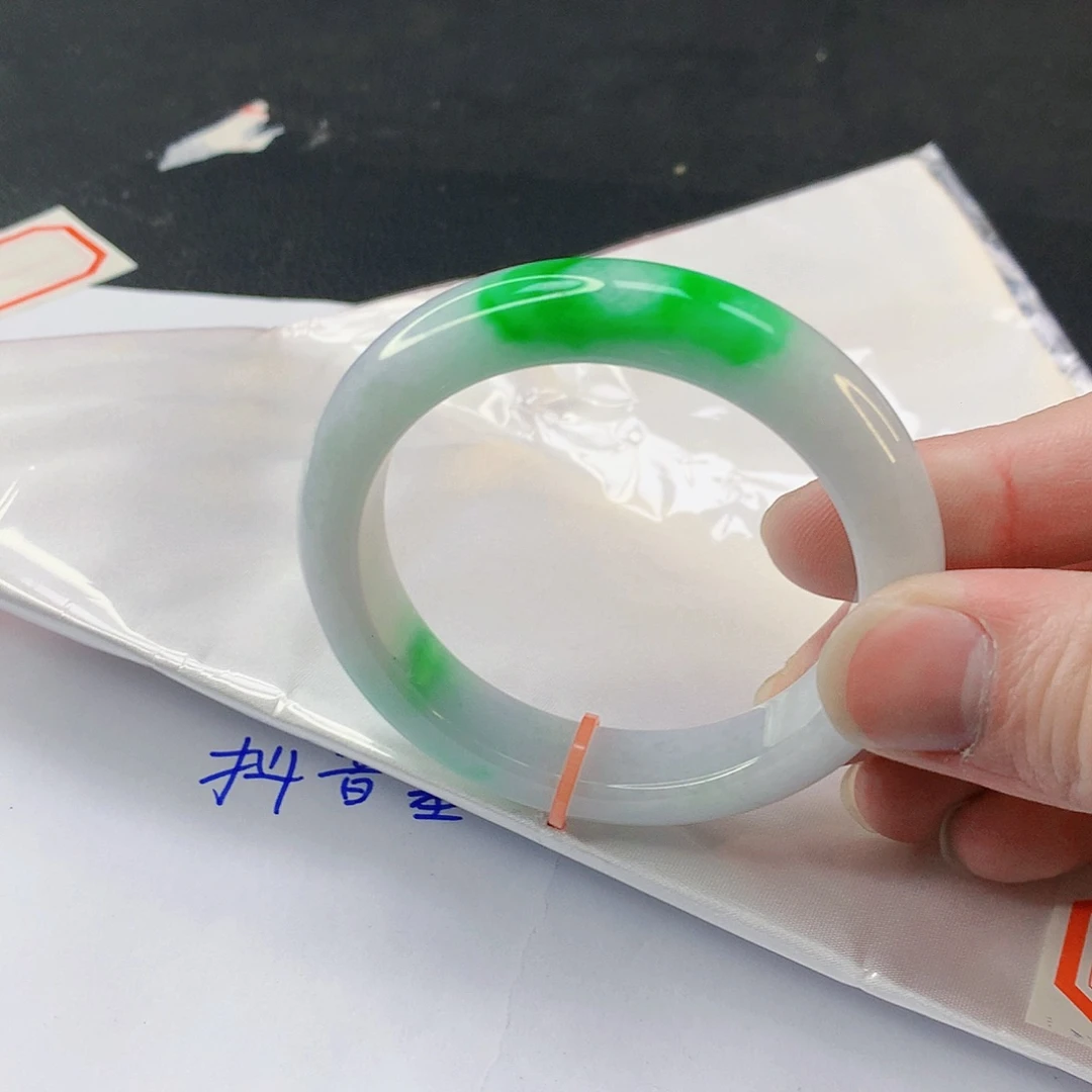 翡翠手镯未镶嵌041缅甸天然翡翠A货