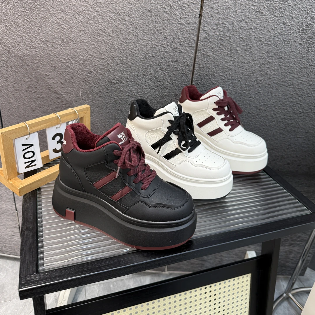 增高9CM2024冬季新款女鞋时尚百搭小个子加绒保暖休闲板鞋3690