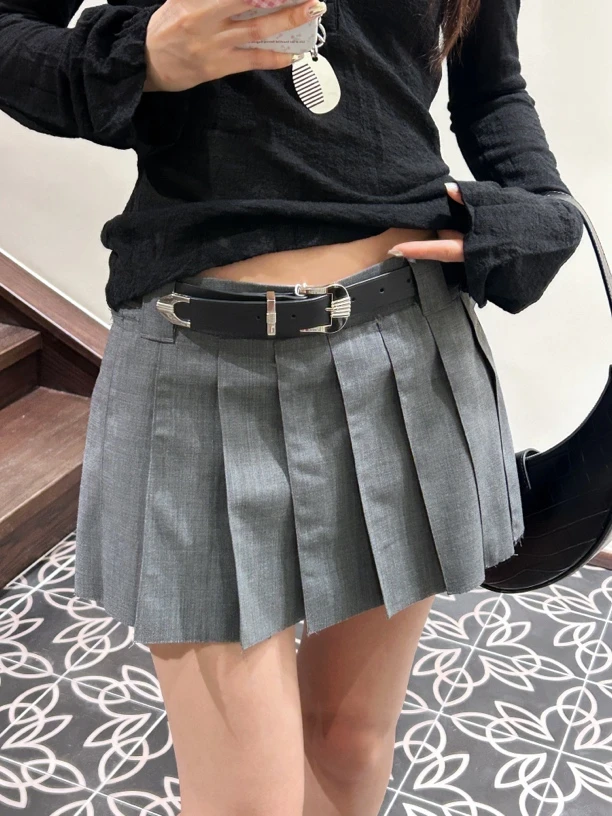 SANSTORE ETHOR 灰色百褶mini裙 25春夏