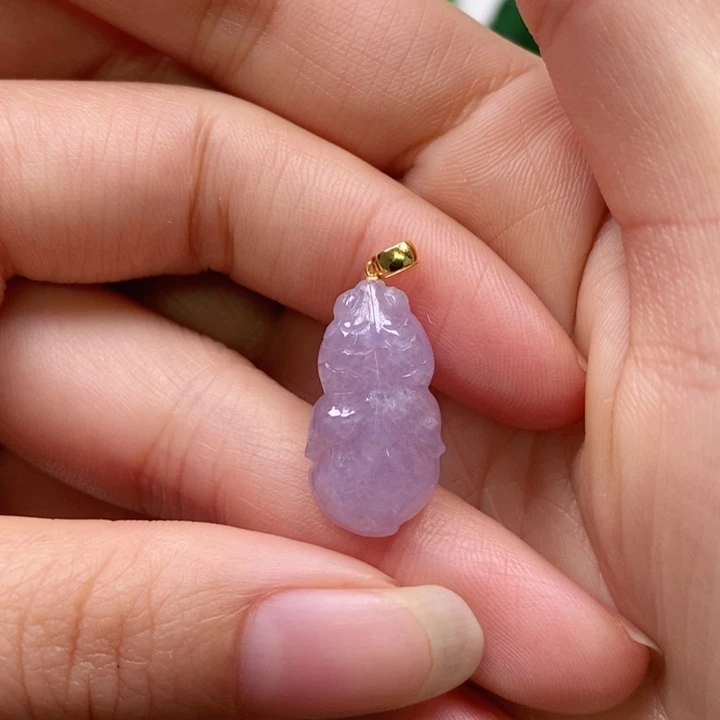 翡翠未镶嵌颈饰吊坠