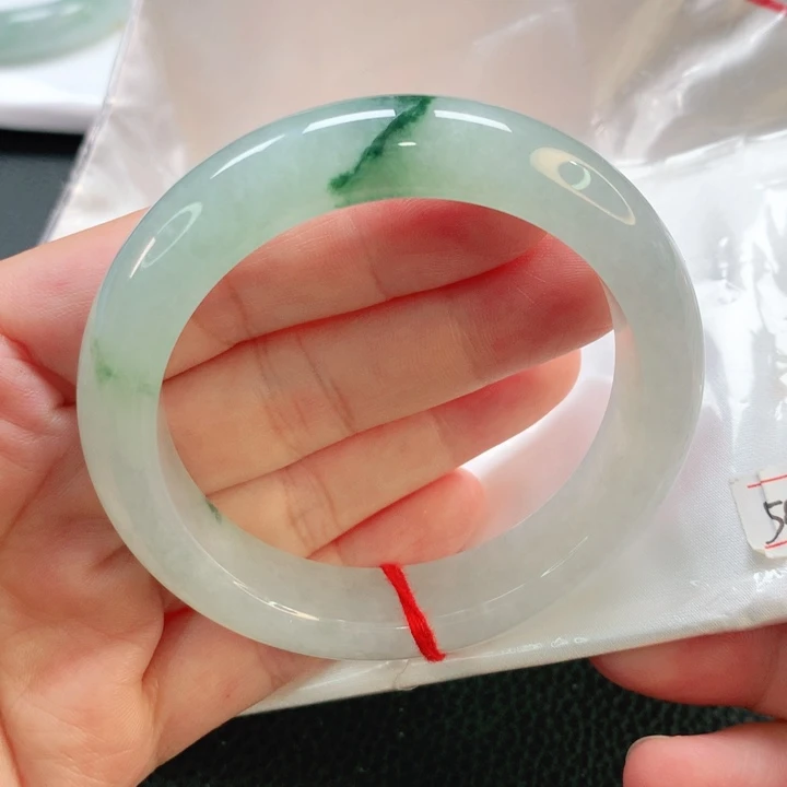 翡翠手镯未镶嵌56正