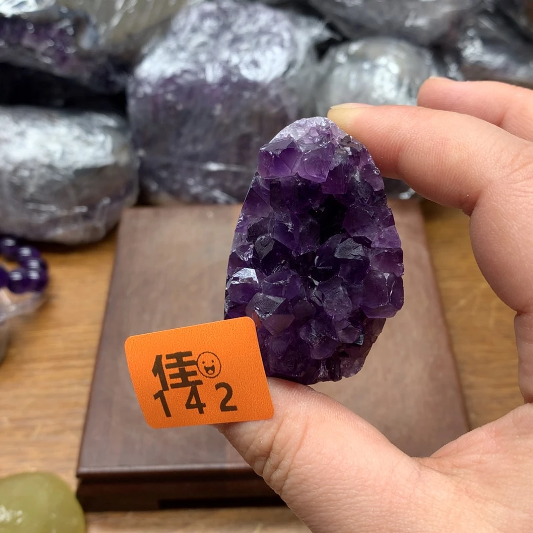 水晶大型摆件（非配饰）未镶嵌