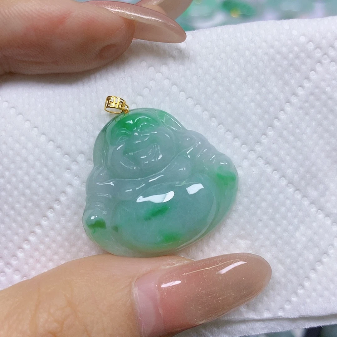 颈饰18K金镶嵌翡翠挂件