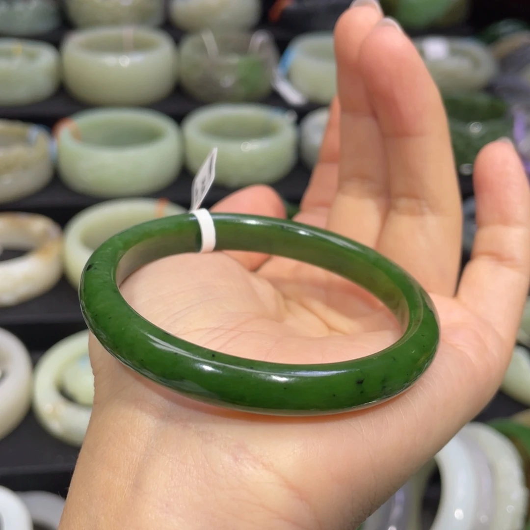 未镶嵌手镯和田玉91