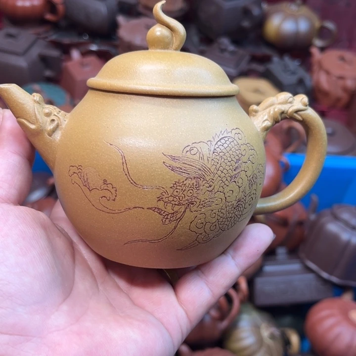 紫砂茶壶瑕疵……………………