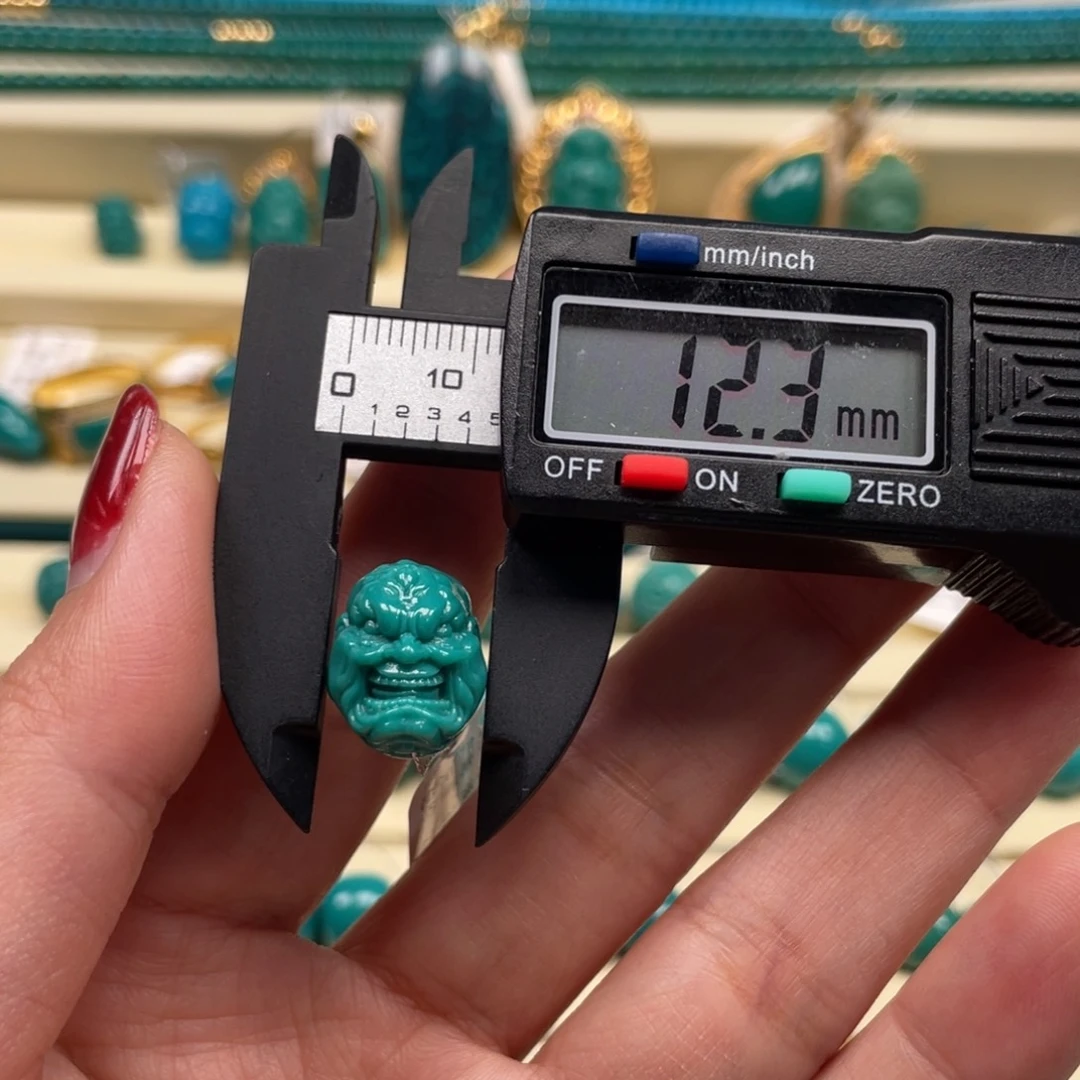 未镶嵌绿松石珠宝奇石恶僧