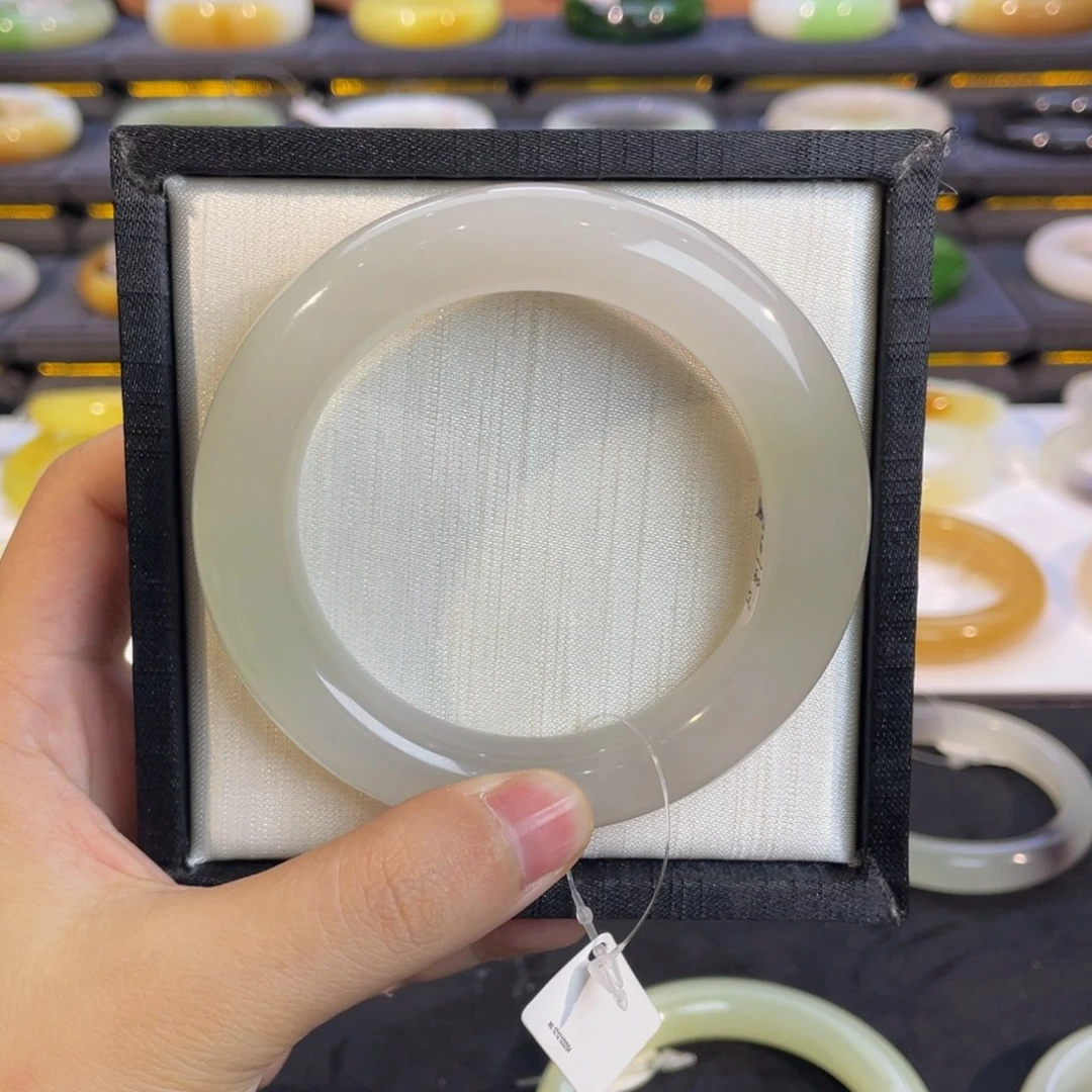 未镶嵌手镯和田玉-紫翠高冰 肥圆 56➕