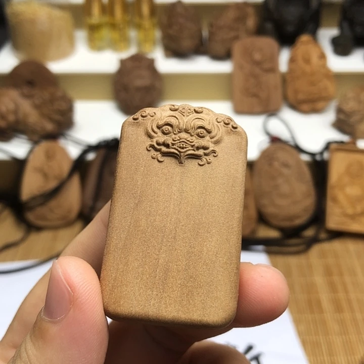 檀香木手串/手链热**活老山檀香貔貅无事牌