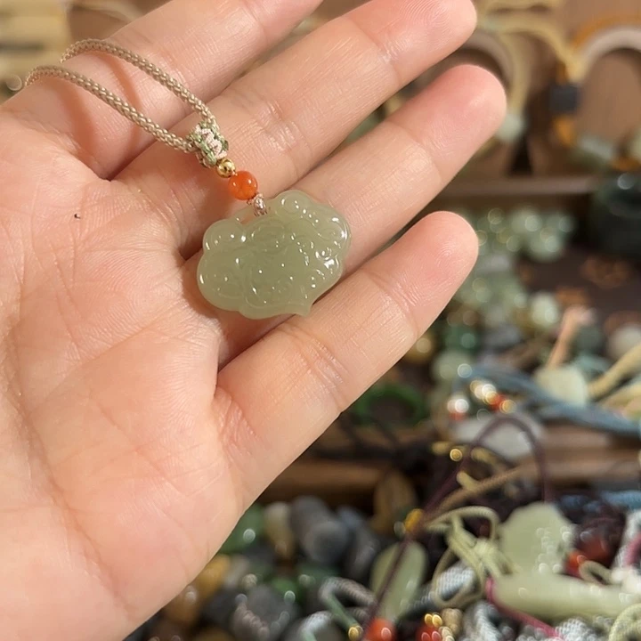 和田玉（糖玉）未镶嵌手链