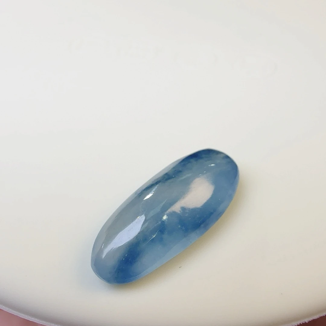 翡翠裸石蓝莓特热料