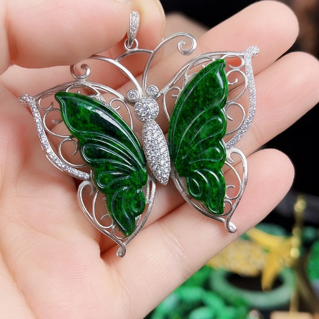 翡翠颈饰银S925镶嵌吊坠