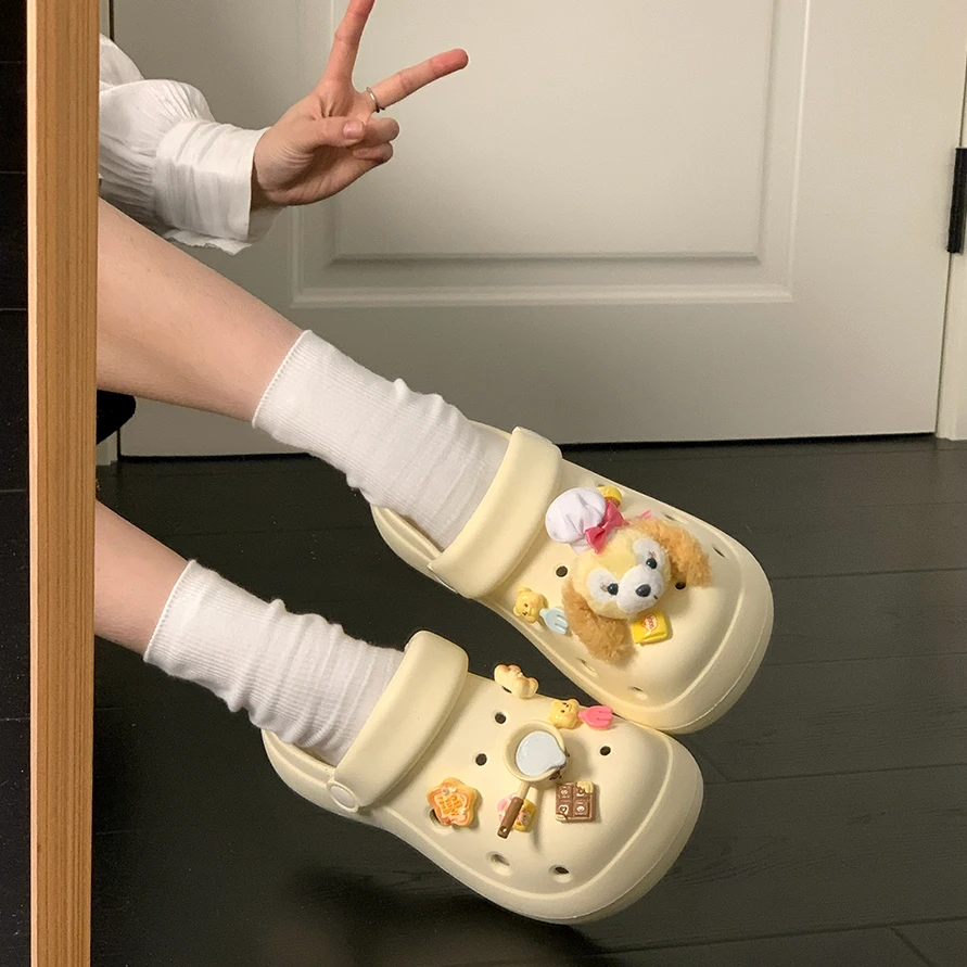 可爱卡通超火洞洞鞋女2025年夏季新款外穿凉鞋厚底增高包头半拖鞋