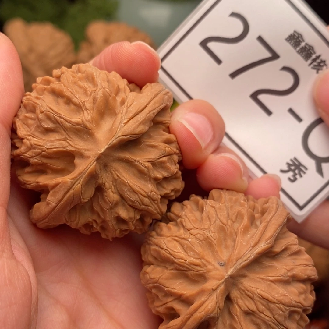 文玩核桃把件宫灯44