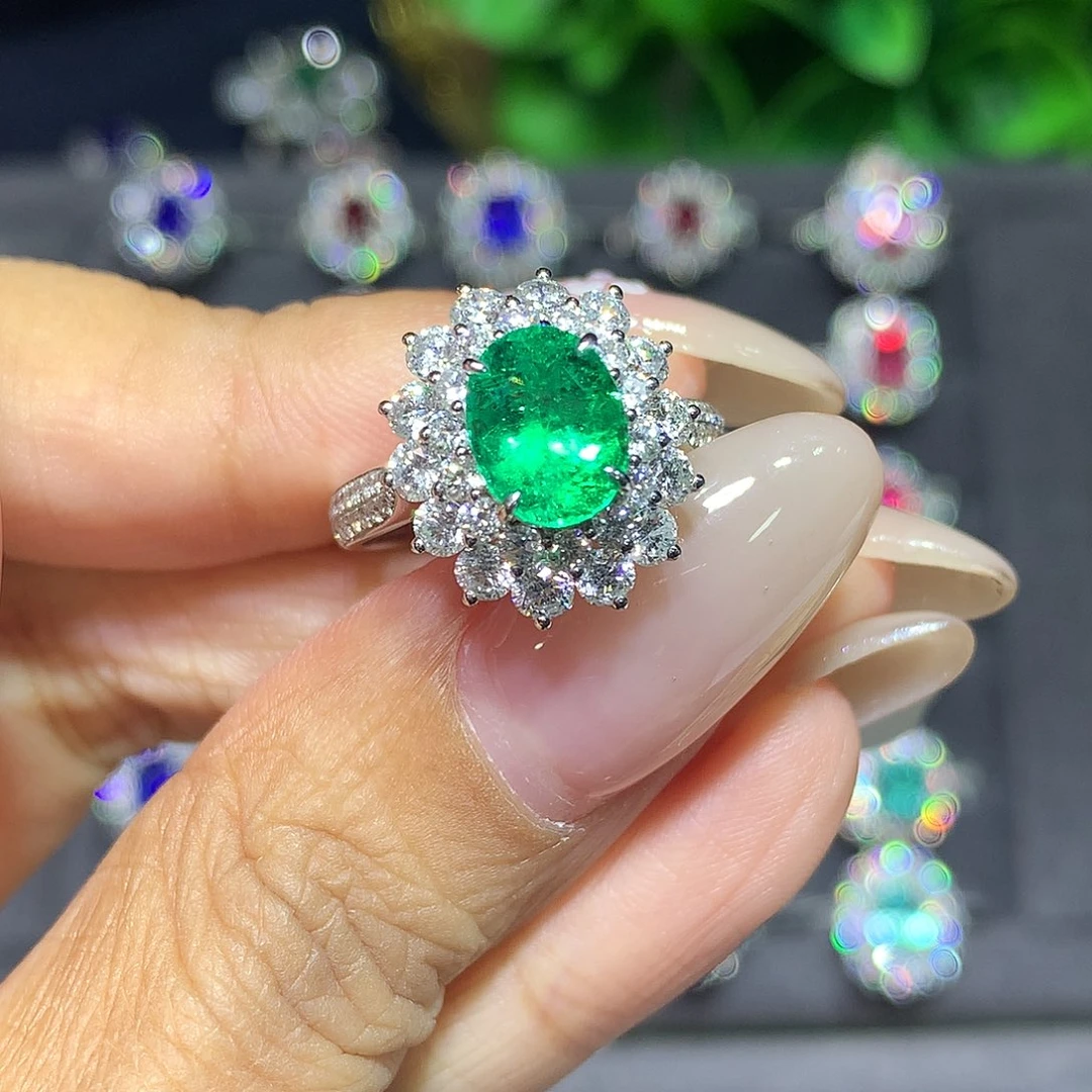 祖母绿戒指18K金镶嵌1.5ct