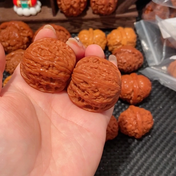 文玩核桃把件一****！36.8尺寸磨盘1177